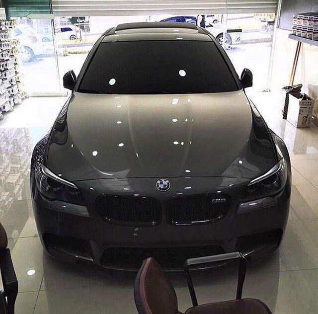 BMW M5 F10