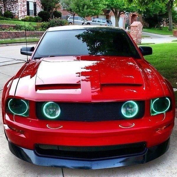 Ford Mustang - 4