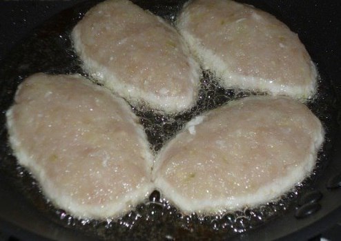 Котлеты для диеты -даже не знаю, какие они более – полезные или вкусные... Пропорции такие - ... - 3