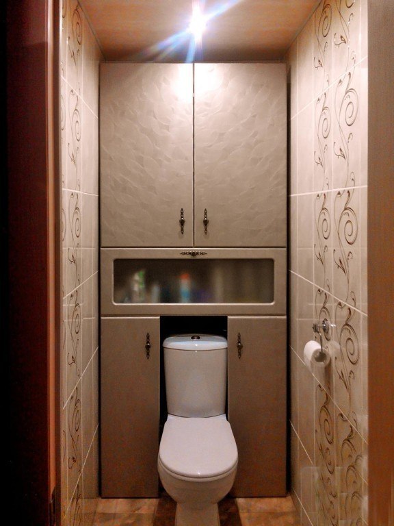 Сантехнический шкаф в туалете: интересные решения и варианты