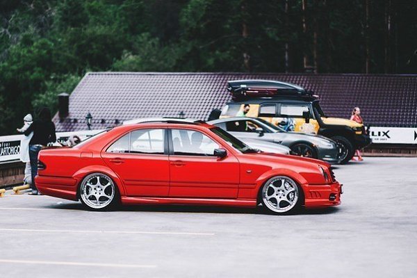 Mercedes Benz W210 E55 AMG - 2