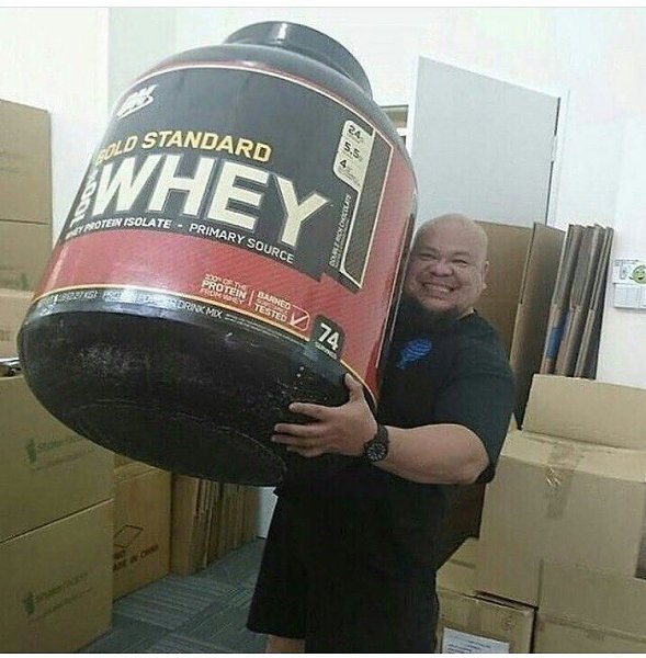    )