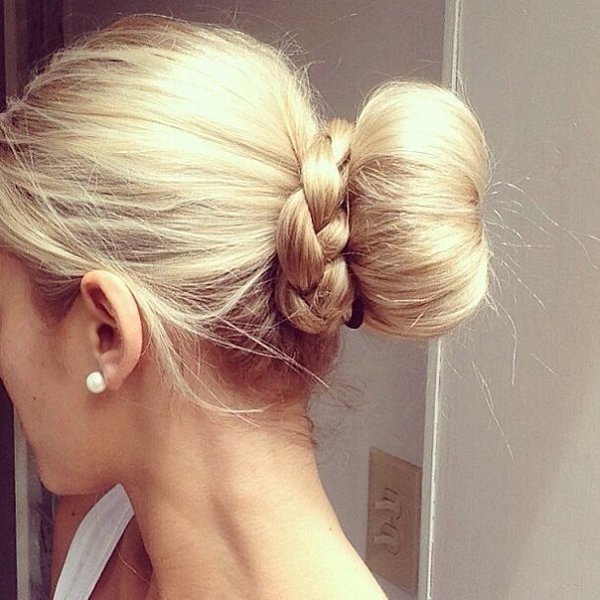  |  | - - 5  2017  23:11 - 4