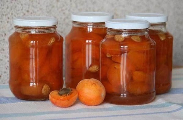 Подборка рецептов варенья и джемов. 1. Вкусное абрикосовое варенье по бабушкиному рецепту ...