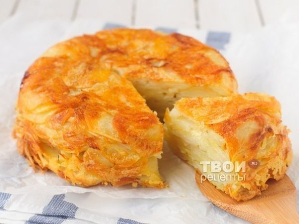 Картофельная запеканка с сыром.Ингредиенты:Картофель 1 кгМасло сливочное 70 гСыр твердый 80 гТимьян ...