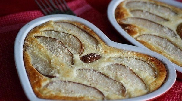 САМЫЕ ВКУСНЫЕ ТВОРОЖНЫЕ ЗАПЕКАНКИ! 1) Творожно-яблочная запеканка ИНГРЕДИЕНТЫ: Творог 250 гр сметана ... - 5