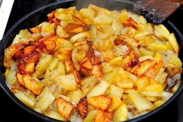 Жарим картошку правильно. С румяной корочкой. Все любят жареный картофель, причём даже те, кто ...