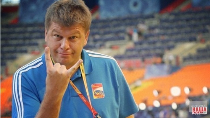 Телекомментатор Дмитрий Губерниев рассказал о том, почему тренер Владимир Королькевич не появился в ...