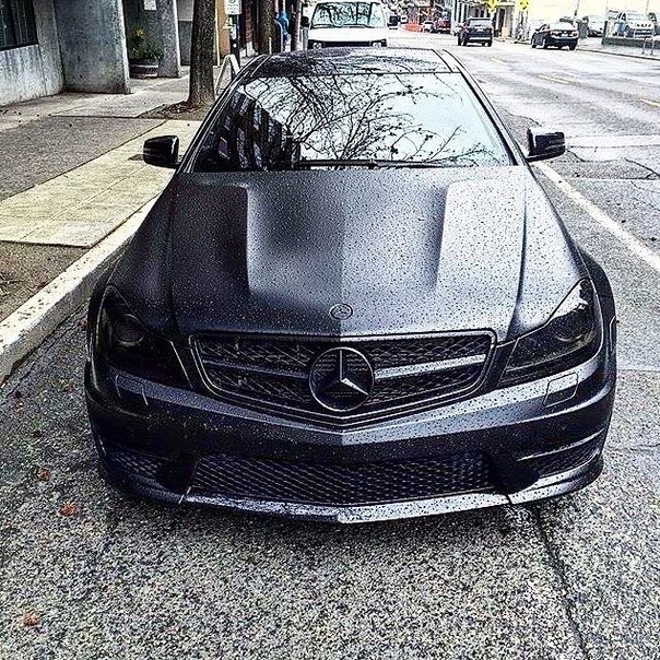 Mercedes-Benz C63 AMG