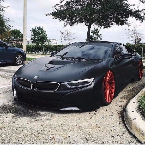 I8