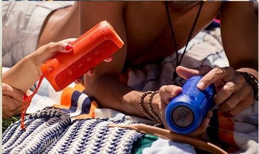 JBL Charger2+ портативная колонка http://ord-market19.ru/cgnF.СЛУШАЙТЕ МУЗЫКУ БЕЗ ПРОВОДОВ.ЗАРЯЖАЙТЕ ...