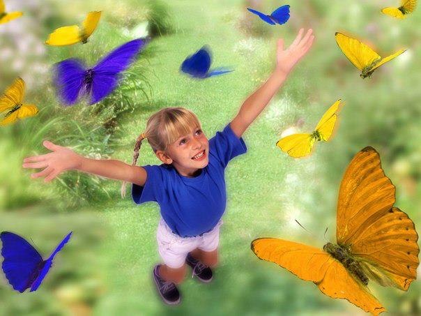 Ценности меняются с годами, Точно так же, как и всё вокруг. Впрочем, как меняемся мы сами, Только ...