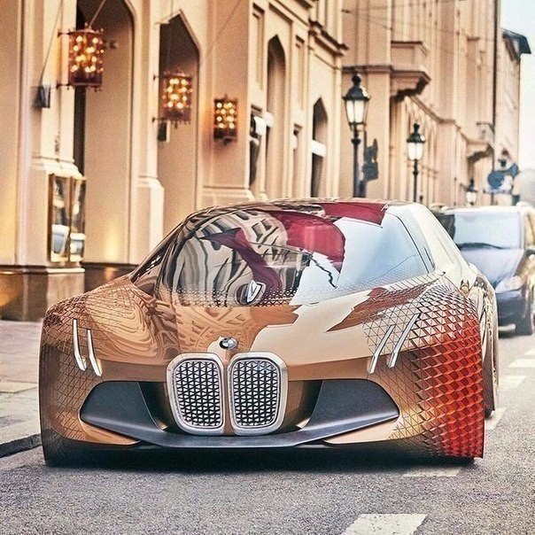 BMW Vision Next 100