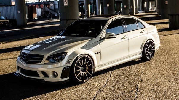 Mercedes-Benz C63 AMG W204