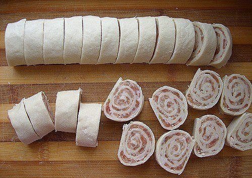 ЛЕНИВЫЕ ПЕЛЬМЕНИ. ВКУСНО, КРАСИВО И ГОТОВИТСЯ ПРОЩЕ ПРОСТОГО.Ингредиенты:Тесто:350-400 гр.муки,2 ... - 3