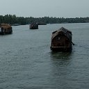 ���� Aru, �������� - ��������� 14 ��� 2017 � ������ �Boat House�