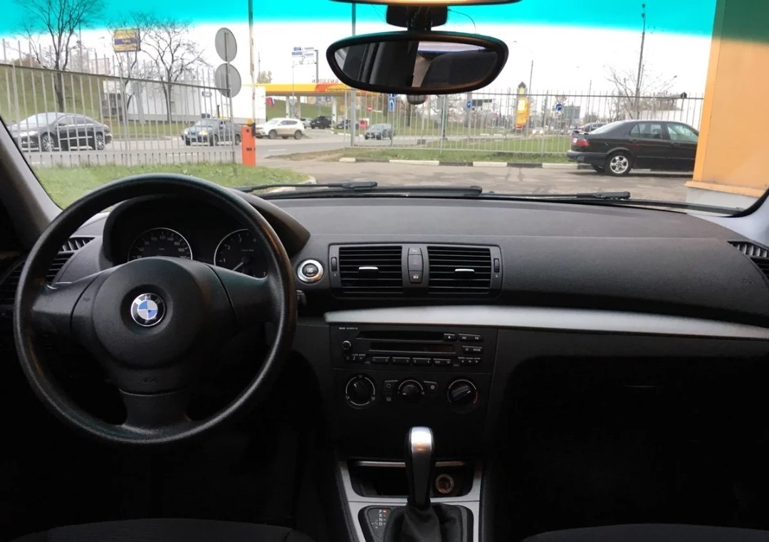 BMW 1  116i. 1.6 , 115 .. 2009.  110500 .   5 .  425..  ... - 7