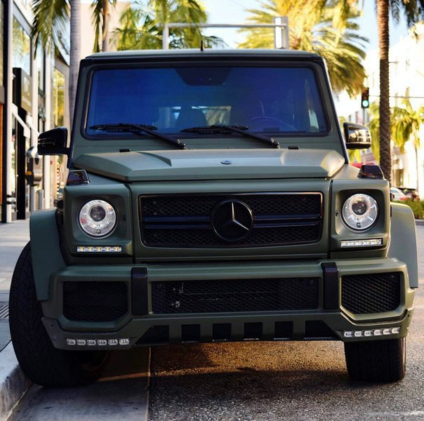 Mercedes-Benz G63 AMG