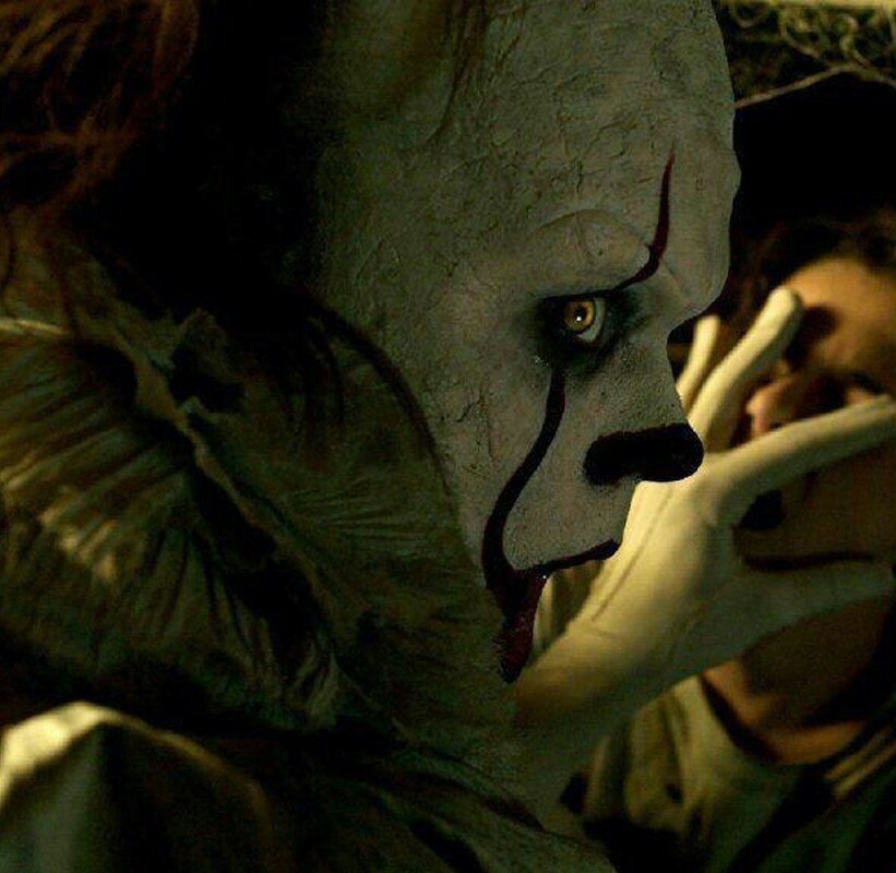 сборка компьютеров реклама креатив. Okay now i'm really scared. It s scary. фнаф 4 кошмарный фредбер. Bart simpson chalkboard.