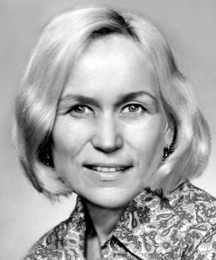 LUDMILA SAVELYEVA - Russian actress Russian women beauty, Russian film, Actresse