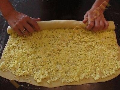 Творожные завитушки в сметанной заливке. Сказать что это вкусно — это ничего не сказать — это просто ... - 2