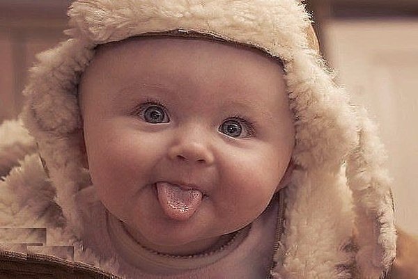 @. Если сердце тоска твoё гложет, негатива полно в голове, то ты высунь язык, скорчи мосю... И скажи ...