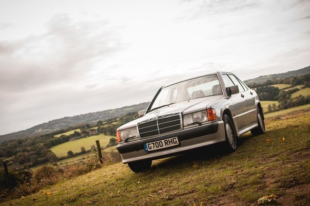 Mercedes-Benz 190 E - 3