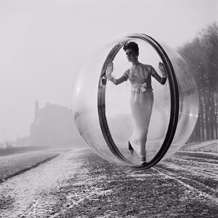 Для модного журнала Harper's Bazaar в 1963 году Мелвин Сокольский делает знаменитую «Bubble series», ... - 7