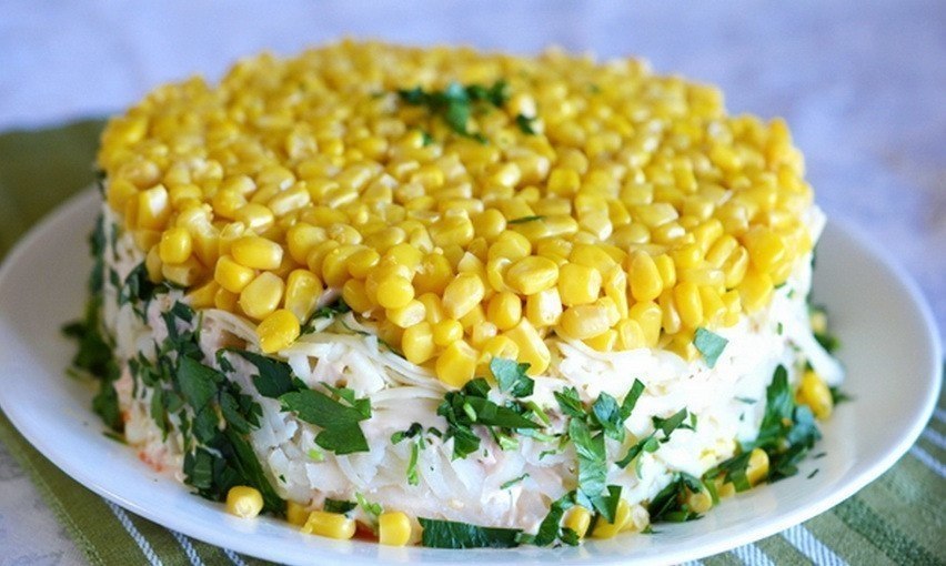Салат с грибами, яйцами и кукурузой.на 100грамм - 75.15 ккалБ/Ж/У - ...