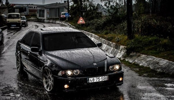 BMW 5 Series E39