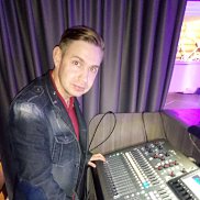 ����, 42 ����, �����������