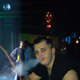 ������, ������, 33 ����