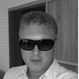 Aleksandr, 47, 