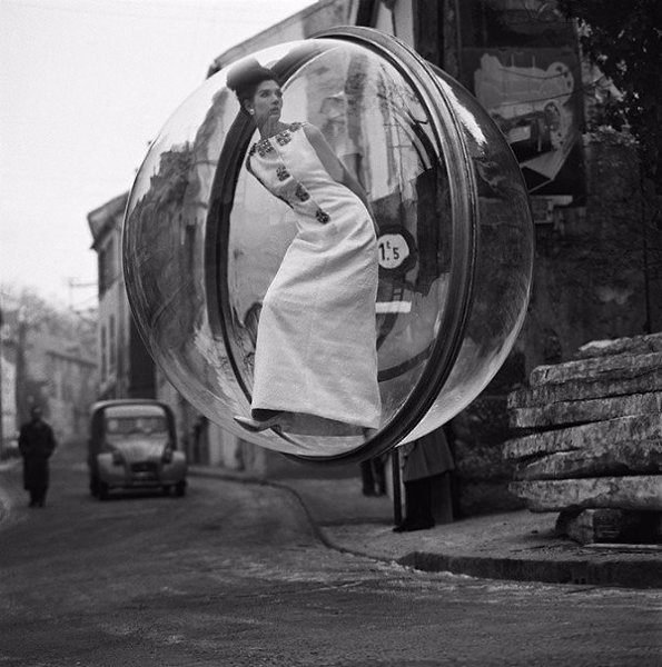 Для модного журнала Harper's Bazaar в 1963 году Мелвин Сокольский делает знаменитую «Bubble series», ... - 9