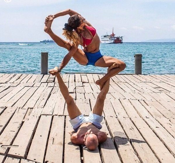 Семейная фотосессия из путешествий: когда ты — инструктор по йоге.#мотивация@ican - 6