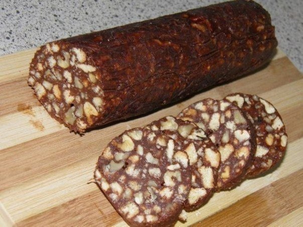 ШОКОЛАДНАЯ КОЛБАСКА .Мой любимый десертик из детства ИНГРЕДИЕНТЫ: Печенье (любое) - 600 г Какао ...