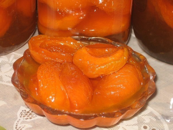 Абрикосовое варенье – такое нежное, такое солнечное и такое вкусное! В этом рецепте вы узнаете как ...