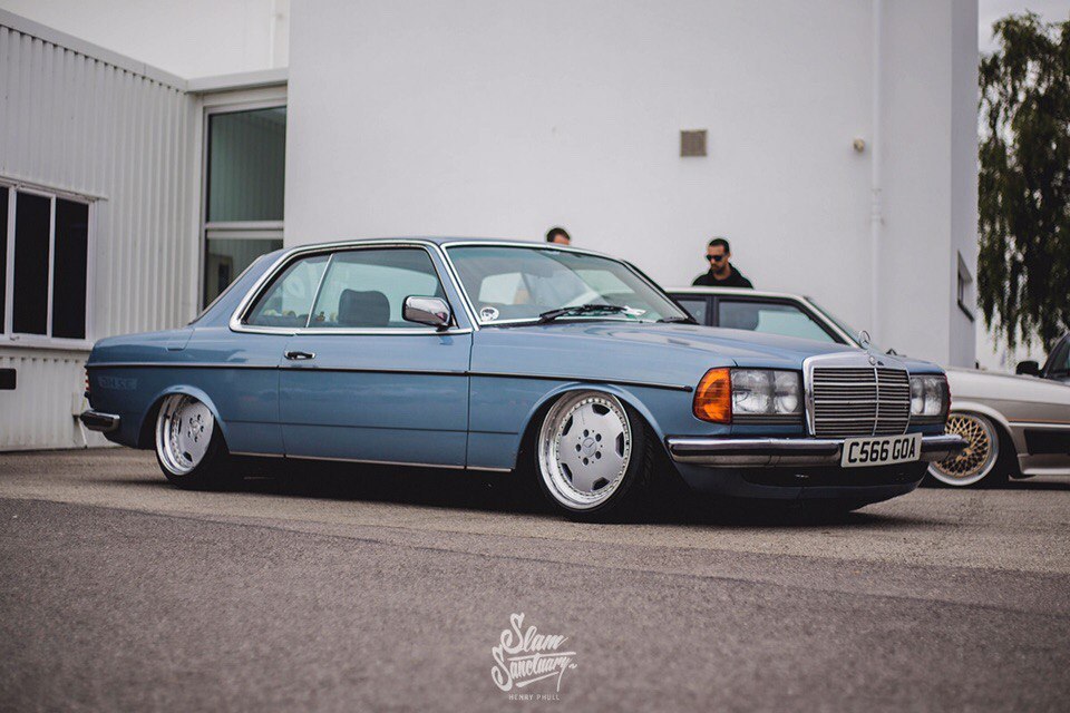 Mercedes w123 ratlook