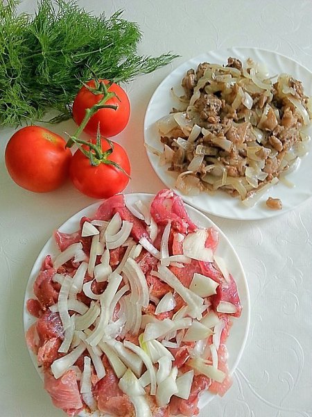 МЯСО ПО-ФРАНЦУЗСКИ.Ингредиенты:-грибы-мясо ... - 6