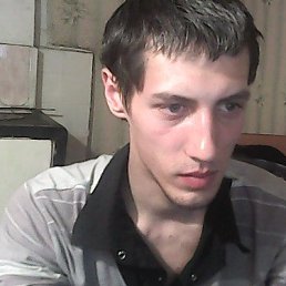 Николай, 30, Свердловск
