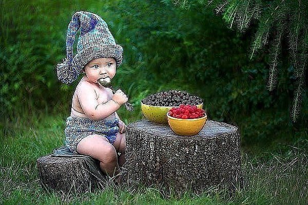 .........Обнимайте малышей под любым предлогом! … Ведь от маленьких детей еще пахнет Богом...)) - 3