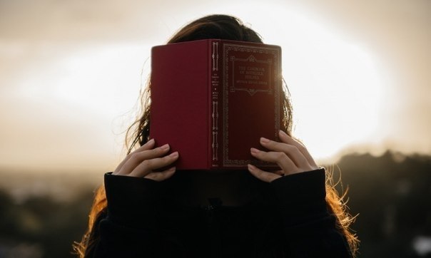 Семь книг, вызывающих