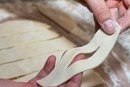 Воздушный хворост – хрустим всей семьей.Ингредиенты:Мука пшеничная – 2.5 стаканаМолоко – 50 гСметана ... - 4