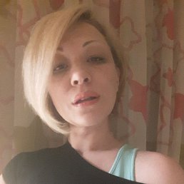 ���� H A R L L Y, ���������, 41 ��� - ��������� 23 ���� 2017