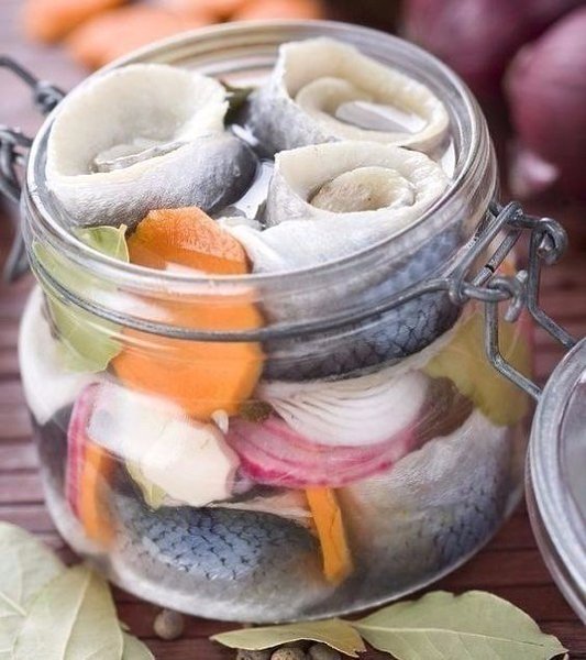 Солёная, маринованная, копчёная рыбка легко! Самые вкусные рецепты! 1. Скумбрия за три минуты