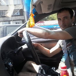 ������, ������, 33 ����