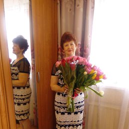 Ольга, 64, Санкт-Петербург