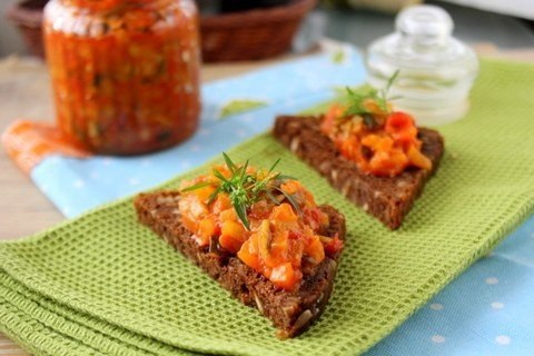 Два рецепта очень вкусной кабачковой икры на зиму! Кабачковая икра Икра – по вашему вкусу и желанию ...