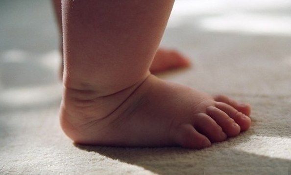 10 самых простых пальчиковых игр, которые развлекут ребенка в пробке, очереди или дороге.Пальчиковых ...