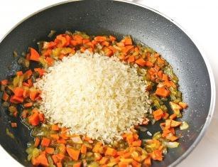 Фрикадельки с рисом. Фрикадельки с рисом – простое, вкусное и сытное блюдо. Готовить можно и в ... - 3